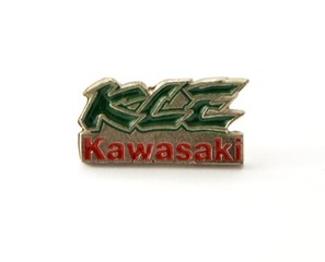 МЕТАЛЛИЧЕСКИЙ ЗНАК KAWASAKI KLE PIN-код