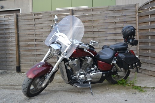 БОЛЬШОЕ СТЕКЛО ТИП-СТАНДАРТ HONDA VTX 1300 CUSTOM 4MM