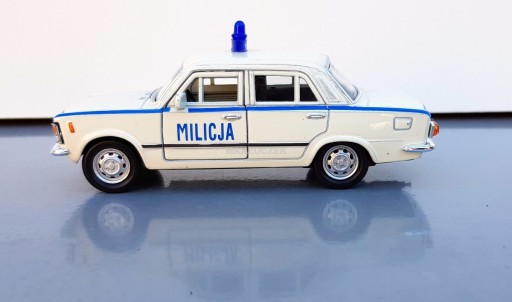 WELLY FIAT 125P МИЛИЦИЯ ПРЛ 1:34