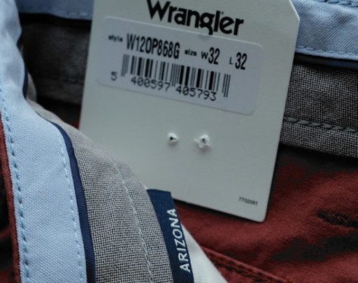 WRANGLER ARIZONA прямой стрейч КИРПИЧНЫЙ КРАСНЫЙ W33 L34