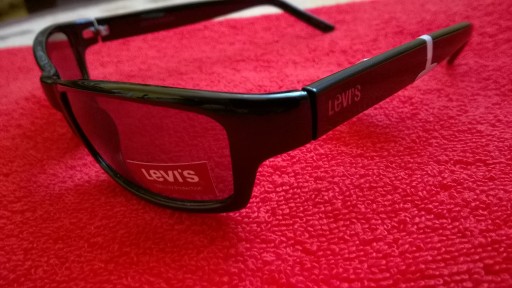 солнцезащитные очки Levis Levi Strauss