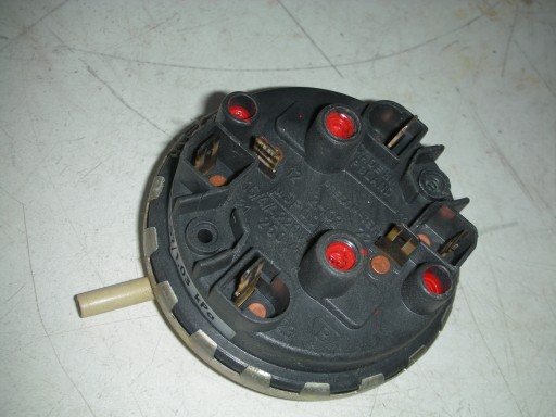 HYDROSTAT PRALKA POLAR PDG 885