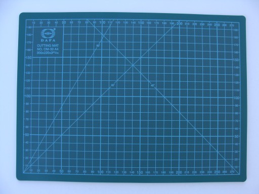 MATA SAMOGOJĄCA DAFA - 300 x 220 x 3 mm. CM-30