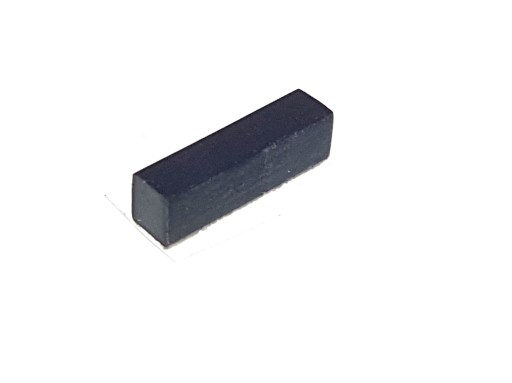 AURIS I 06-12 PODKŁADKA DYSTANS SZYBA KLAPA