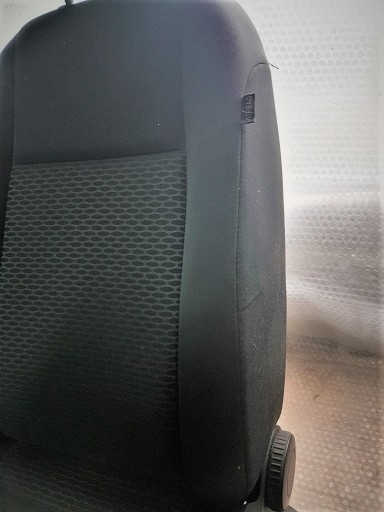 VW GOLF VI 11R FOTEL SIEDZENIE PRZOD 5D PRAWY