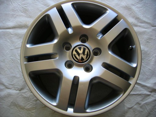 ORYGINAŁ VW TOUAREG LUB Q7 18 VW18.54 7L6601025T