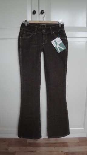 Wrangler damskie brązowe spodnie jeansy bootcut XS/S gorzka czekolada 34/36