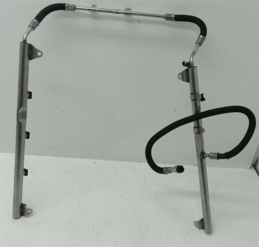 LISTWA WTRYSKOWA BMW M5 E60 M6 E63 7834120 7834121