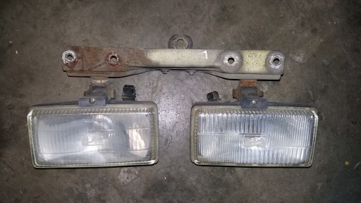 ACTROS ATEGO AXOR LAMPA PRZECIWMGIELNA HALOGEN KPL