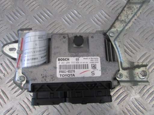 Компьютер 89661-0d270 toyota yaris ii 1.01 - фото