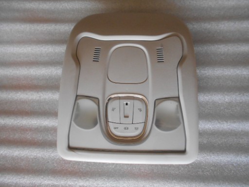 FIAT 500X ОСВІТЛЕННЯ ЛАМПА ПІДСОБКИ