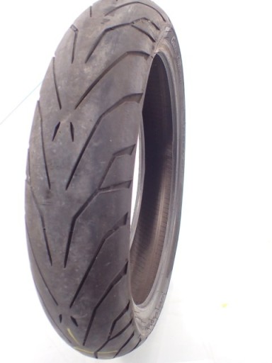 Pirelli Angel GT 120/70/17 2,5mm Pneumatika 2013