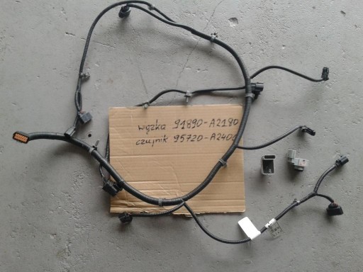 95720A2400 - KIA CEED II 2012 PDC датчик заднего хода 95720-A2400