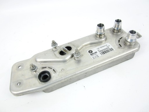 olejový chladič BMW F01 F02 750 760