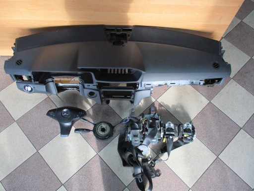 dashboard MERCEDES E KLASA 212