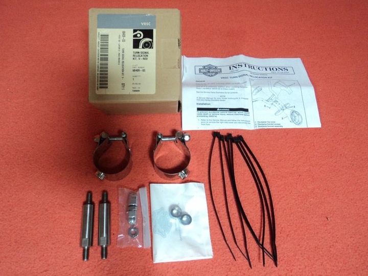 HARLEY V ROD CLIGNOTANT COMPLET RELOKACJI photo 1 - milautoparts-fr.ukrlive.com