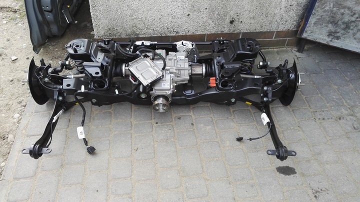 FORD FOCUS MK3 4X4 RS SUSPENSION AXLE SUBFRAME SET photo 2 - milautoparts-fr.ukrlive.com