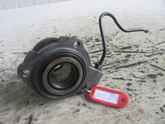 OPEL SIGNUM 1.9 CDTI 8V CYLINDRE ÉMETTEUR D'EMBRAYAGE 55557478 ORIGINAL photo 3 - milautoparts-fr.ukrlive.com