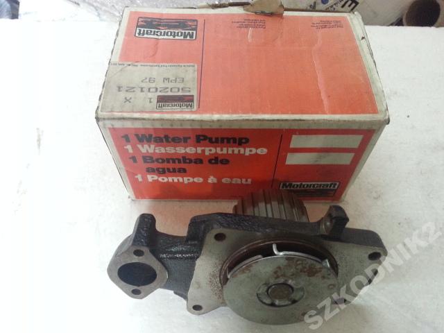 FORD SIERRA 1.8 ORIGINAL NEW CONDITION PUMP WATER photo 3 - milautoparts-fr.ukrlive.com