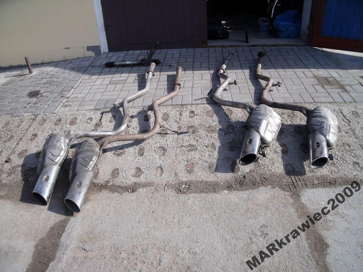 POT D'ÉCHAPEMENT GAUCHE DROITE MERCEDES W219 CLS photo 1 - milautoparts-fr.ukrlive.com