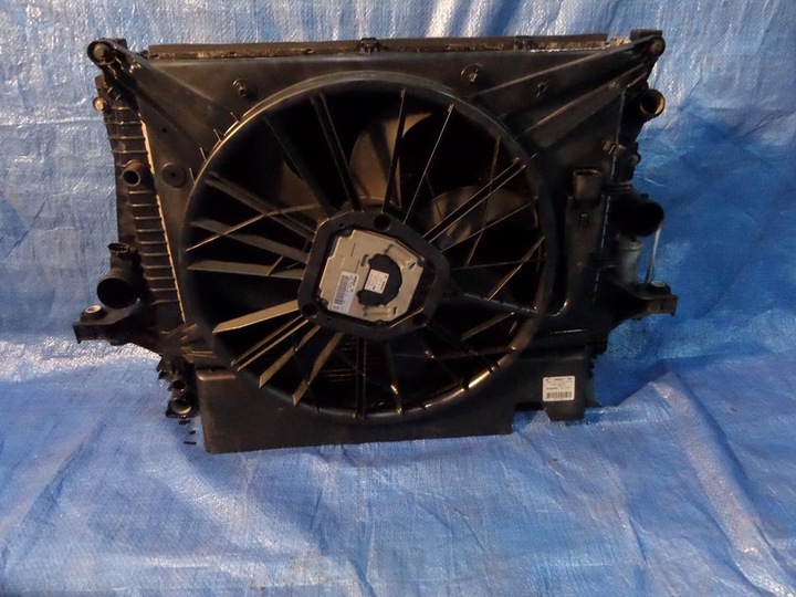 VOLVO XC90 VENTILATEUR DE RADUATEUR 2.4D5 31111543 photo 1 - milautoparts-fr.ukrlive.com