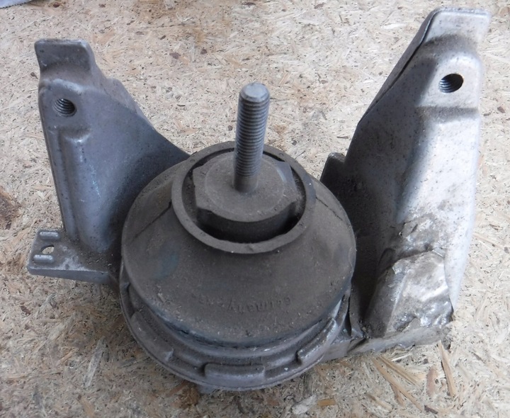 AUDI 100 A6 C4 4A COUSSIN SUPPORT DE MOTEUR 4A0199352 photo 1 - milautoparts-fr.ukrlive.com