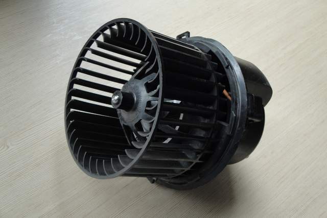 AIR BLOWER FAN FORD TRANSIT TOURNEO EUROPE photo 1 - milautoparts-fr.ukrlive.com