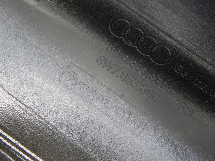 AUDI A5 F5 MOULURE SEUIL DROITE LY9B 8W7853856