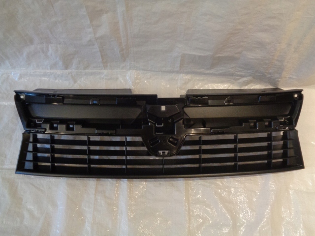 DACIA DUSTER 10-12 CALANDRE DU RADIATEUR GRILLE ÉTAT NOUVEAU ORIGINAL photo 1 - milautoparts-fr.ukrlive.com