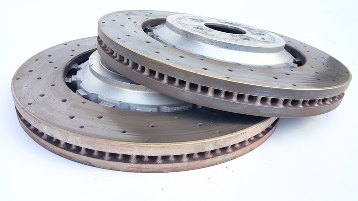 DISCS BRAKE BREMBO AUDI TTS TTRS 8S0615301L photo 1 - milautoparts-fr.ukrlive.com