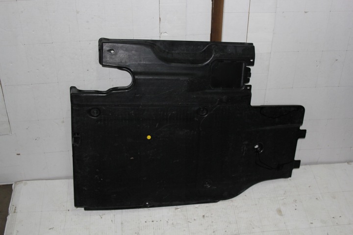 PROTECTION CHASSIS RIGHT VW PASSAT B8 3Q0825102B photo 2 - milautoparts-fr.ukrlive.com