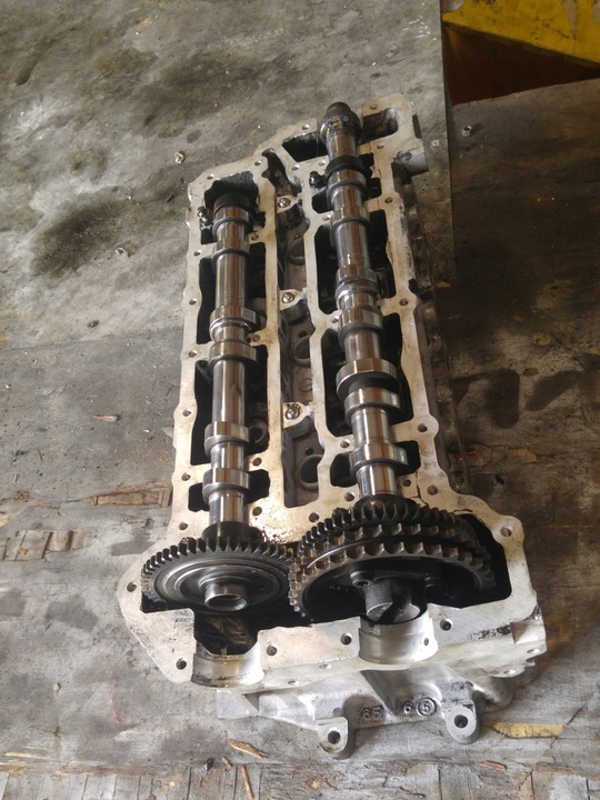 CYLINDER HEAD MERCEDES 3.0 CDI 642 6420163601 photo 3 - milautoparts-fr.ukrlive.com