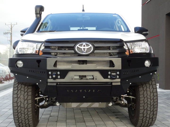 BUMPER FRONT FRONT STEEL TOYOTA HILUX REVO WITHOUT BULBARU WITHOUT BUMPER GUARDS photo 3 - milautoparts-fr.ukrlive.com