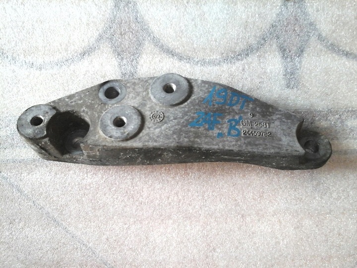 OPEL ZAFIRA B 1.9 CDTI BRACKET MOUNTING 24459782 M32 photo 1 - milautoparts-fr.ukrlive.com