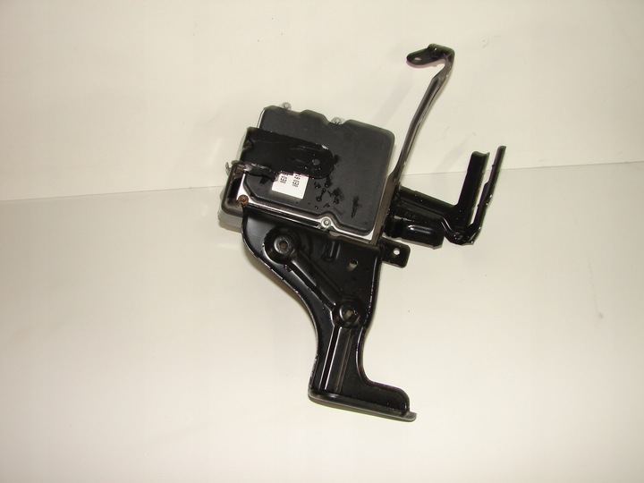 PUMP ABS FROM HANDLE AUDI A4 B7 04-07 1.6B photo 3 - milautoparts-fr.ukrlive.com