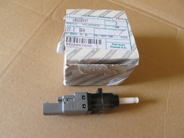 SWITCH LIGHT STOP FIAT DUCATO 94-02 60668847 photo 2 - milautoparts-fr.ukrlive.com