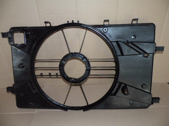 CORPS DE VENTILATEUR OPEL ASTRA IV J 2.0I 16V TURBO photo 1 - milautoparts-fr.ukrlive.com