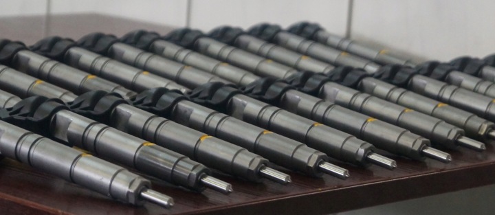 INJECTEURS INJECTEUR AUDI 0445117039 057130277AN