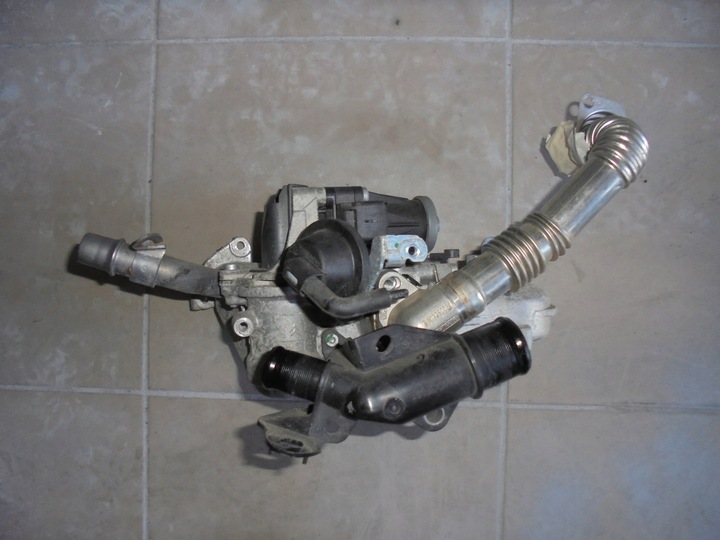 VALVE EGR CITROEN C4 B7 1.6 HDI 10-16 9802194080 photo 2 - milautoparts-fr.ukrlive.com