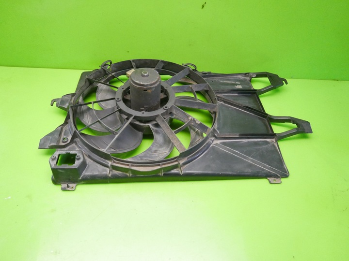 VENTILATEUR DE RADUATEUR EAUX FORD MONDEO I 1.8 16V photo 7 - milautoparts-fr.ukrlive.com