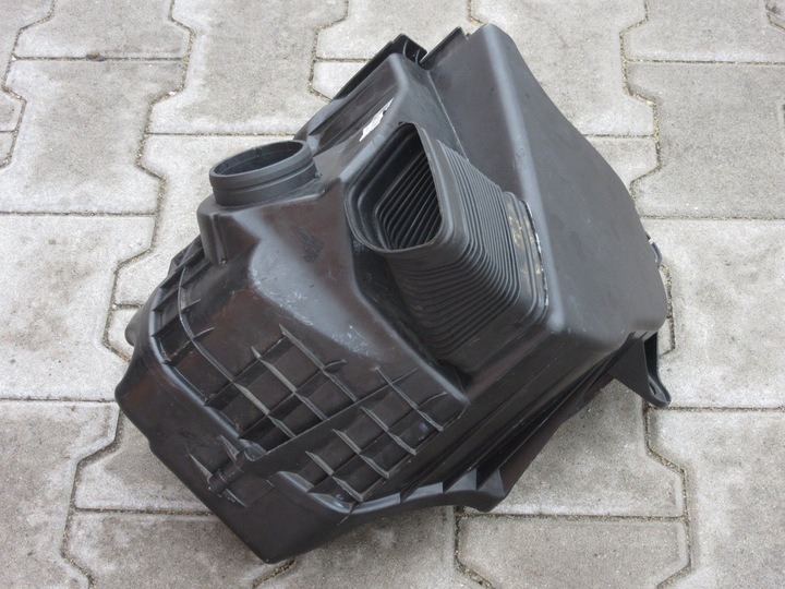 Bmw e87 корпус повітряного фільтра 116i 7523628, Ціна
