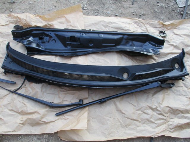Жабо metalowe пластиковое держатели qashqai j11, Цена