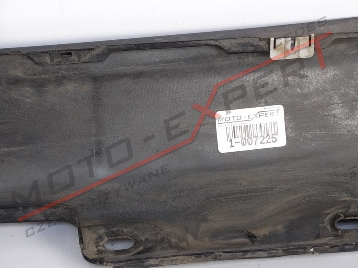 фото №8, Mercedes w203 купе планка накладка пороговая левая