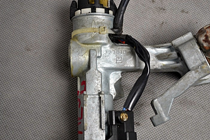 фото №3, Daihatsu cuore замок зажигания з ключом 317818