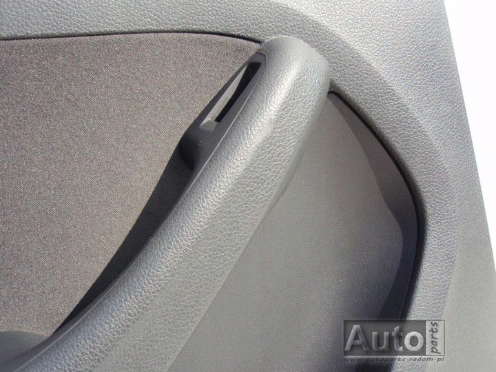 фото №4, Оббивка боковина двері лівий зад 5c6867211 jetta 5c