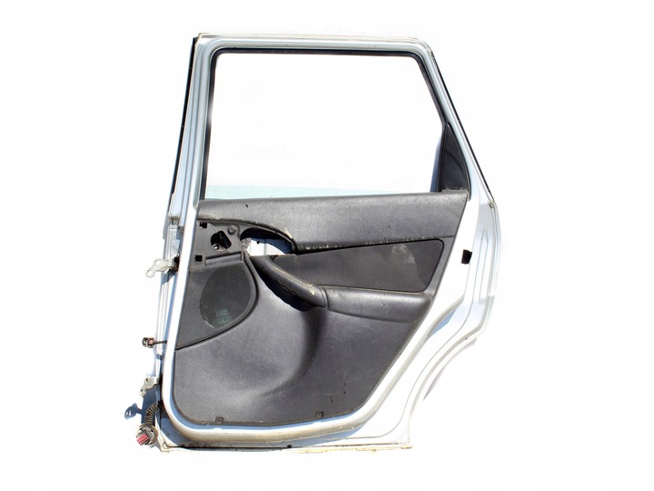 фото №10, Двері праві правий зад ford focus mk1 універсал 08