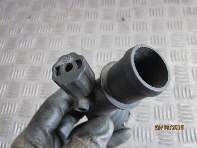 фото №11, Штуцер vw polo iv 1.2 b 01-04r 6q0122291f