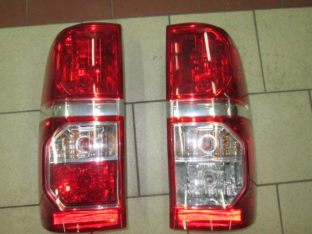 фото №1, Оригінальна лампа зад задня права hilux 2012 рік