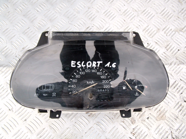 фото №1, Ford escort mk7 1.6b спидометр приборы