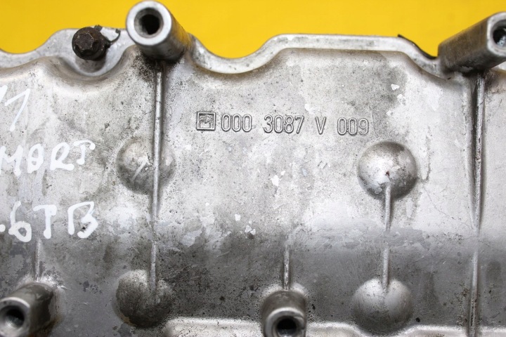 фото №6, Крышка клапанов fortwo smart 0.6tb 0003087v009
